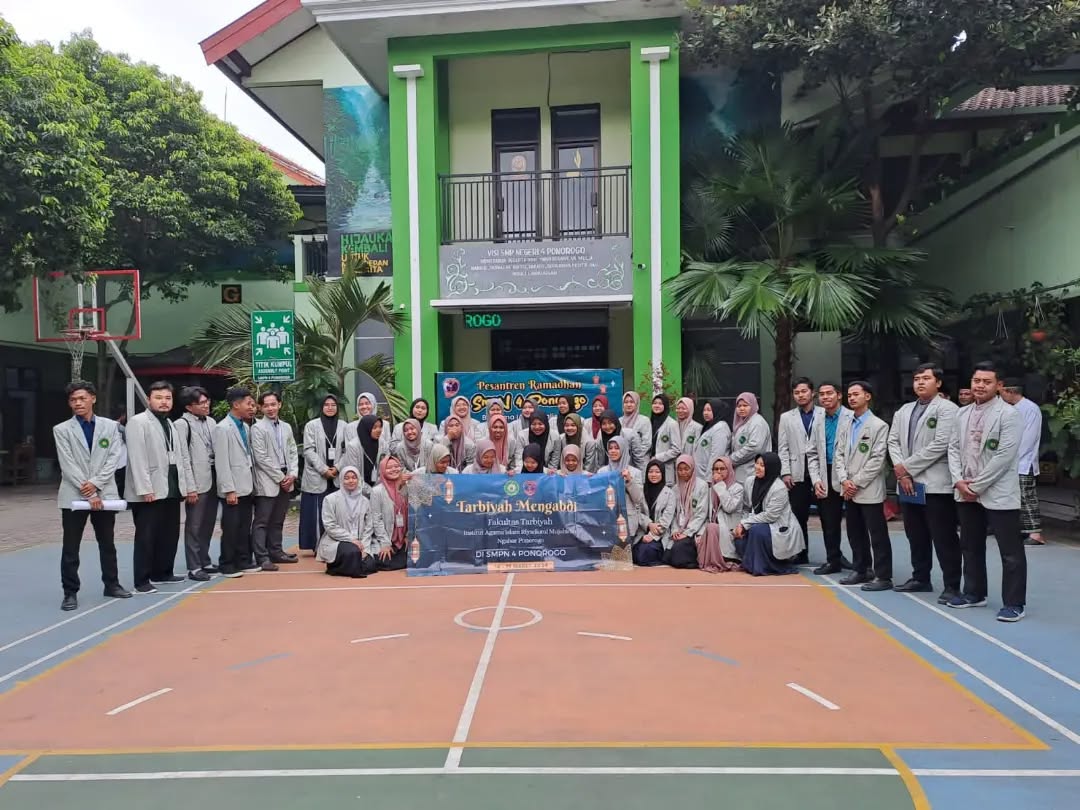 Tarbiyah Mengabdi Pesantren Ramadhan SMPN 4 Ponorogo Fakultas Tarbiyah IAIRM Ngabar Ponorogo tahun 2024 Tarbiyah Mengabdi Pesantren Ramadhan SMPN 4 Ponorogo Fakultas Tarbiyah IAIRM Ngabar Ponorogo tahun 2024