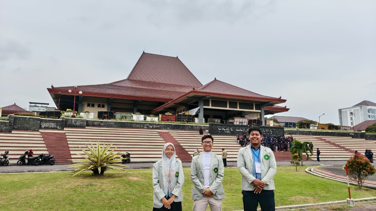 Mahasiswa IAIRM Ngabar Raih Medali Perunggu pada NASPO UGM 2025 lewat Inovasi “C-APPLE JAM” Berbasis Zero Waste Culinary Mahasiswa IAIRM Ngabar Raih Medali Perunggu pada NASPO UGM 2025 lewat Inovasi “C-APPLE JAM” Berbasis Zero Waste Culinary