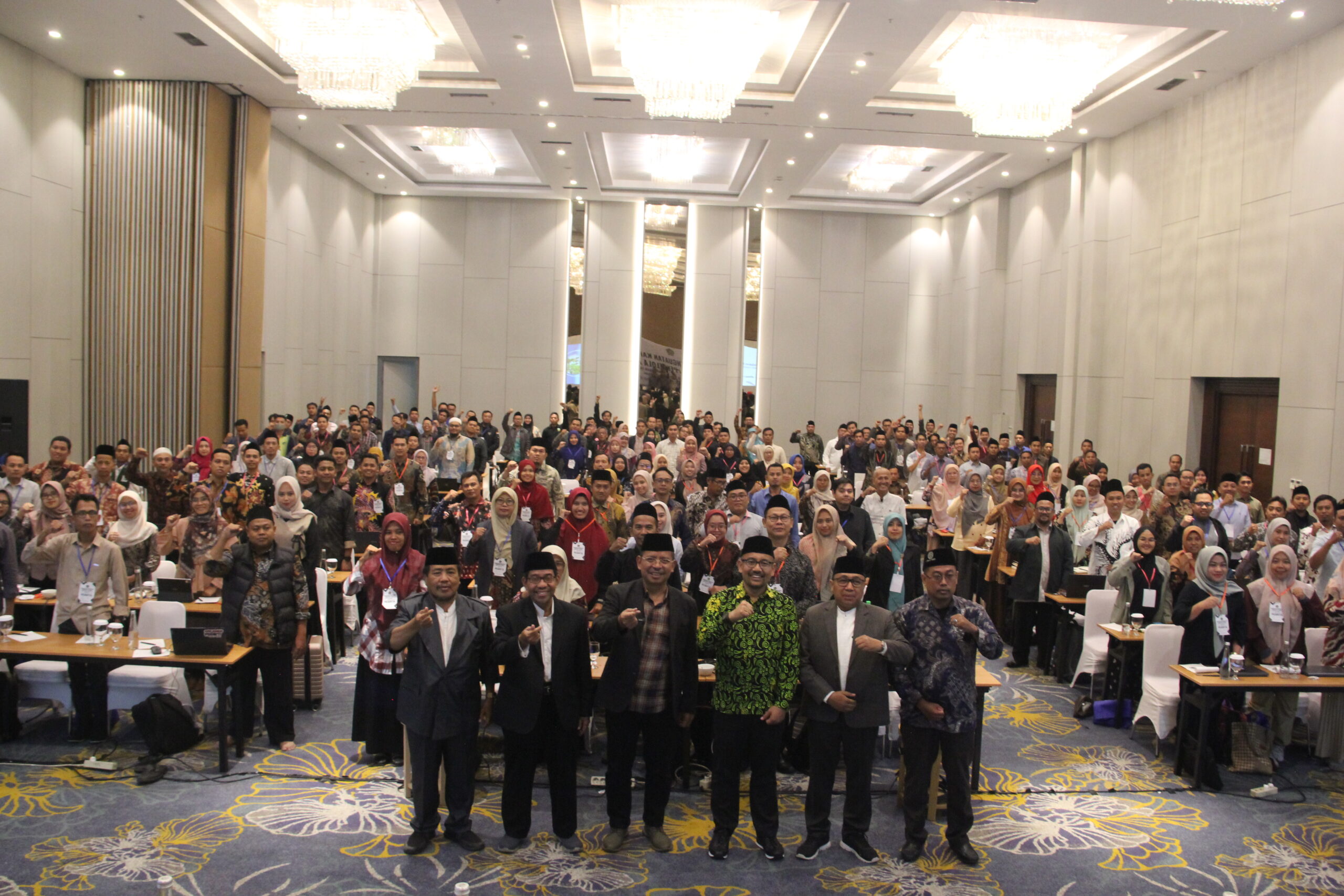 Ketua LP2M IAIRM Ngabar Ikuti Penguatan Kapasitas Pengelola Jurnal SINTA Kopertais IV Jawa Timur 2025 Ketua LP2M IAIRM Ngabar Ikuti Penguatan Kapasitas Pengelola Jurnal SINTA Kopertais IV Jawa Timur 2025