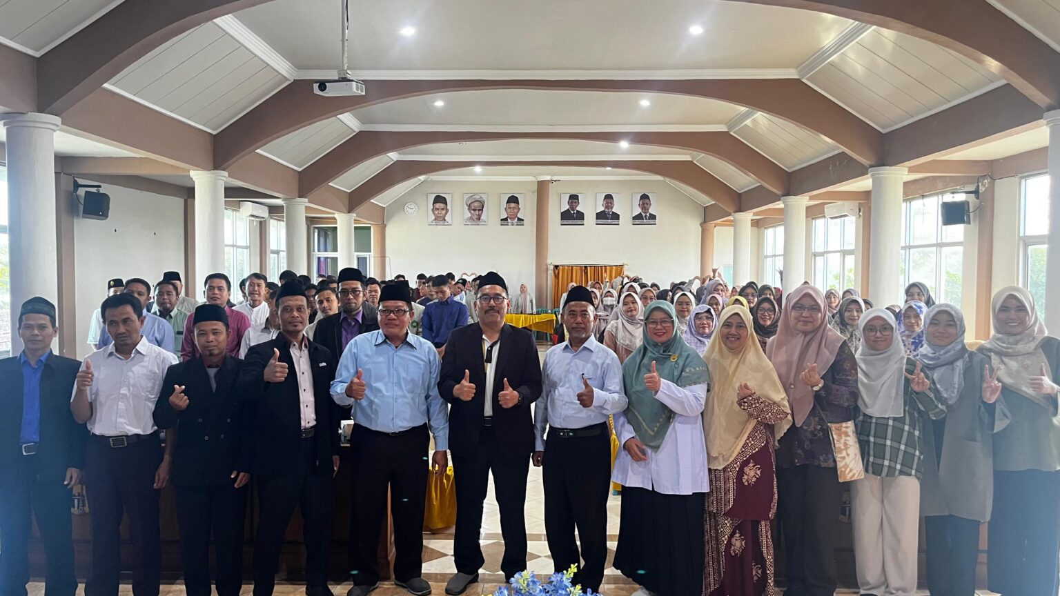 Talk Show Kebangsaan Kolaboratif IAIRM Ngabar Indonesia & UTHM Malaysia Talk Show Kebangsaan Kolaboratif IAIRM Ngabar Indonesia & UTHM Malaysia